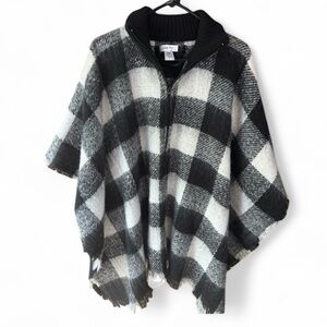 Nine West Black & White Buffalo Check Plaid Poncho Cape One Size